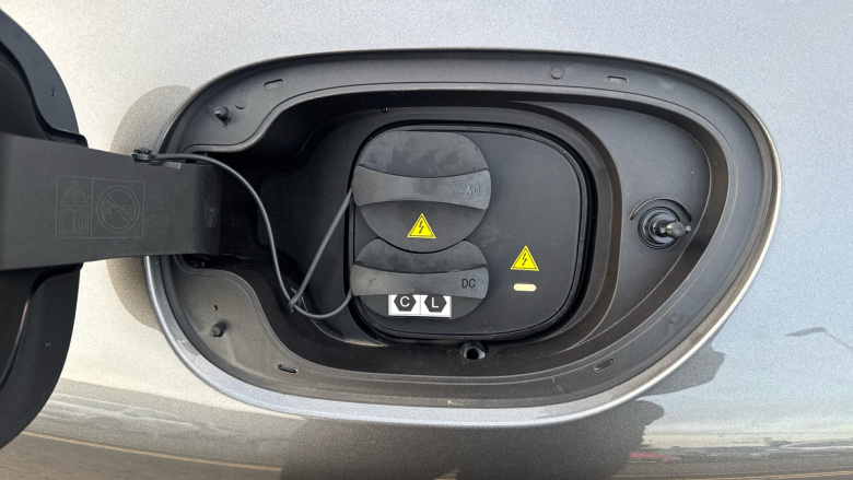 MG Im5 300kW Long Range 100kWh 5dr Auto Electric Hatchback